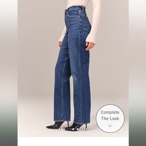 Abercrombie Curve Love 90’s Straight Ultra High Rise